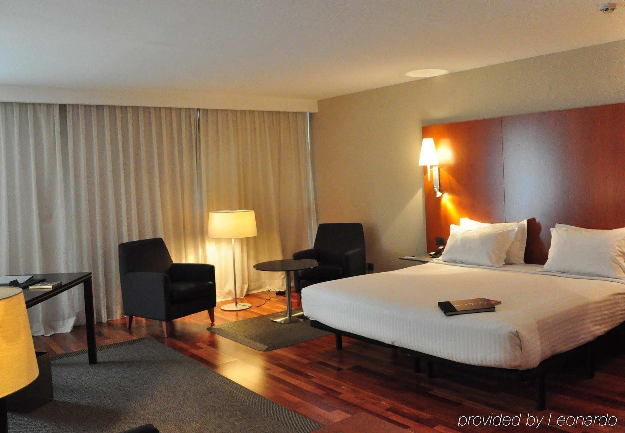 Ac Hotel La Rioja By Marriott Λογκρόνο Δωμάτιο φωτογραφία